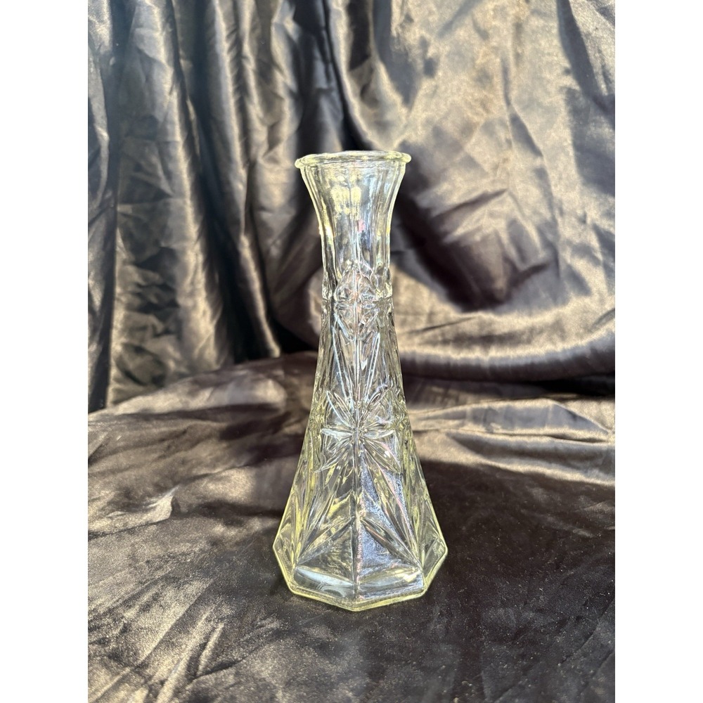 Vintage MCM Hoosier 4063-B Clear Cut Glass Small Bud Vase Starburst Pattern 6"